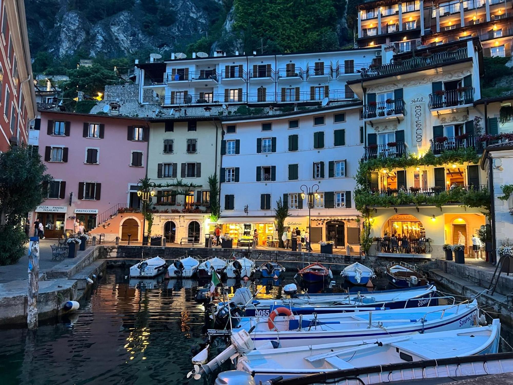 Villa Castello Only Room Limone sul Garda Exteriér fotografie